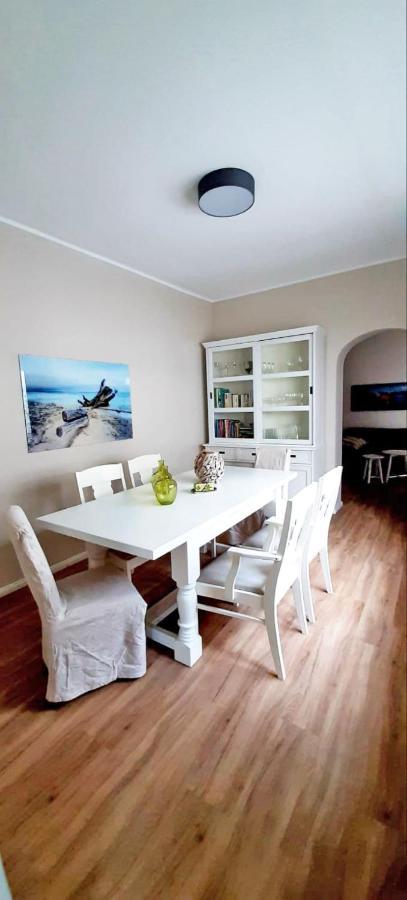 Ferienwohnung Лудвигслуст Екстериор снимка